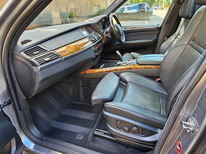 BMW X5 M Sport V8 4.8l, снимка 8 - Автомобили и джипове - 53089107