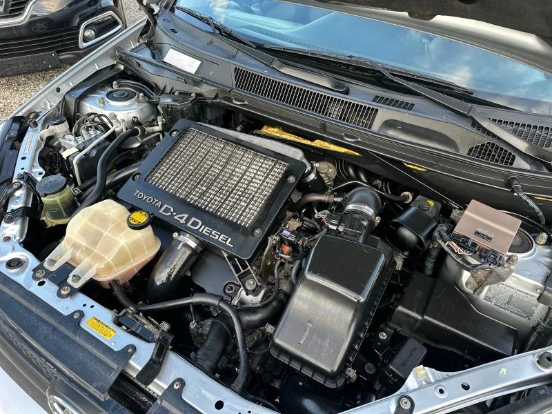 Toyota Rav4 2.0 D4d * ITALY, снимка 16 - Автомобили и джипове - 53408363