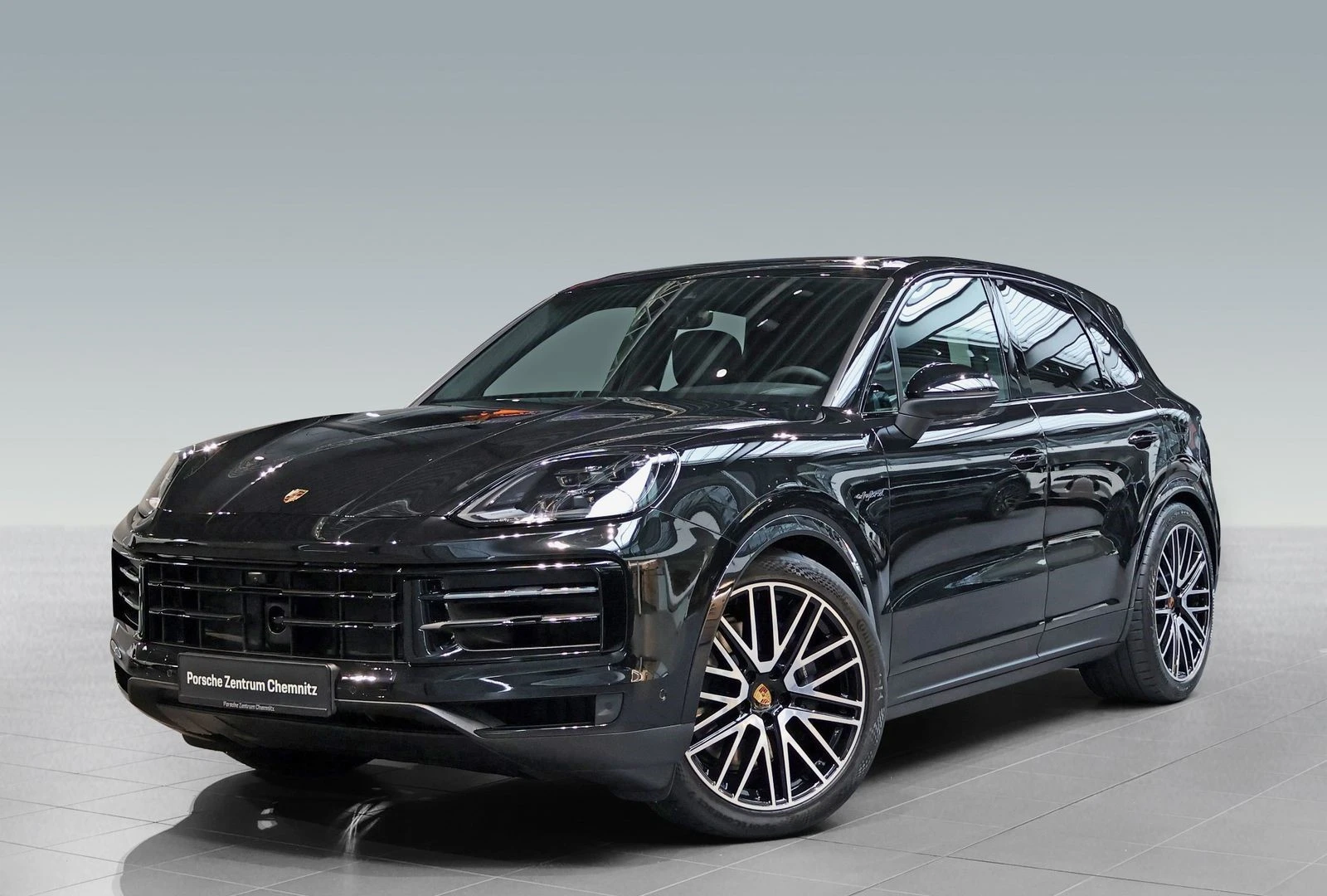 Porsche Cayenne E-Hybrid - изображение 3