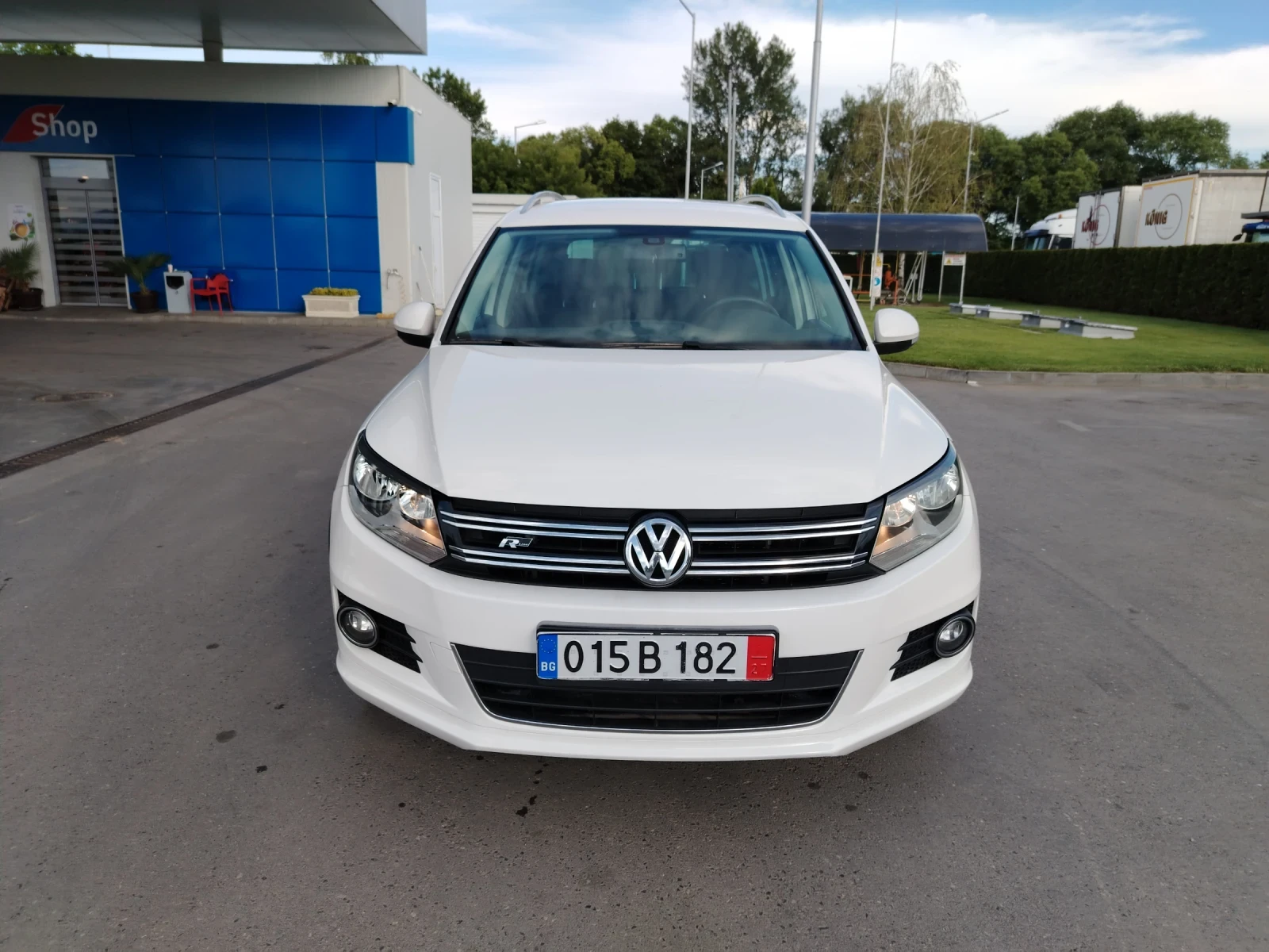 VW Tiguan 2.0 TDI 4MOTION R-Line  - изображение 3