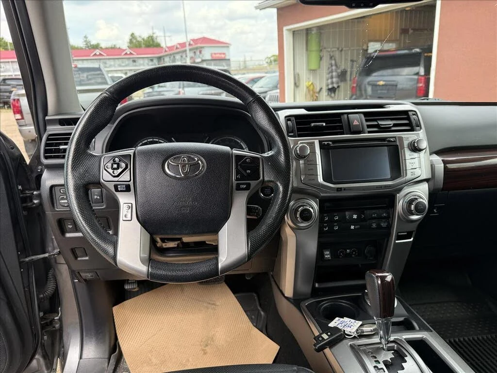 Toyota 4runner LIMITED* 7-местен* Обдухване* Шибидах - изображение 6