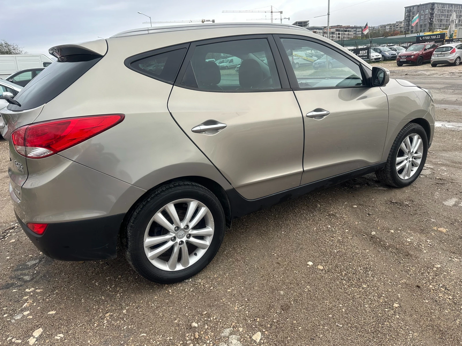 Hyundai IX35 2.0 CRDI 4X4 | Mobile.bg   6