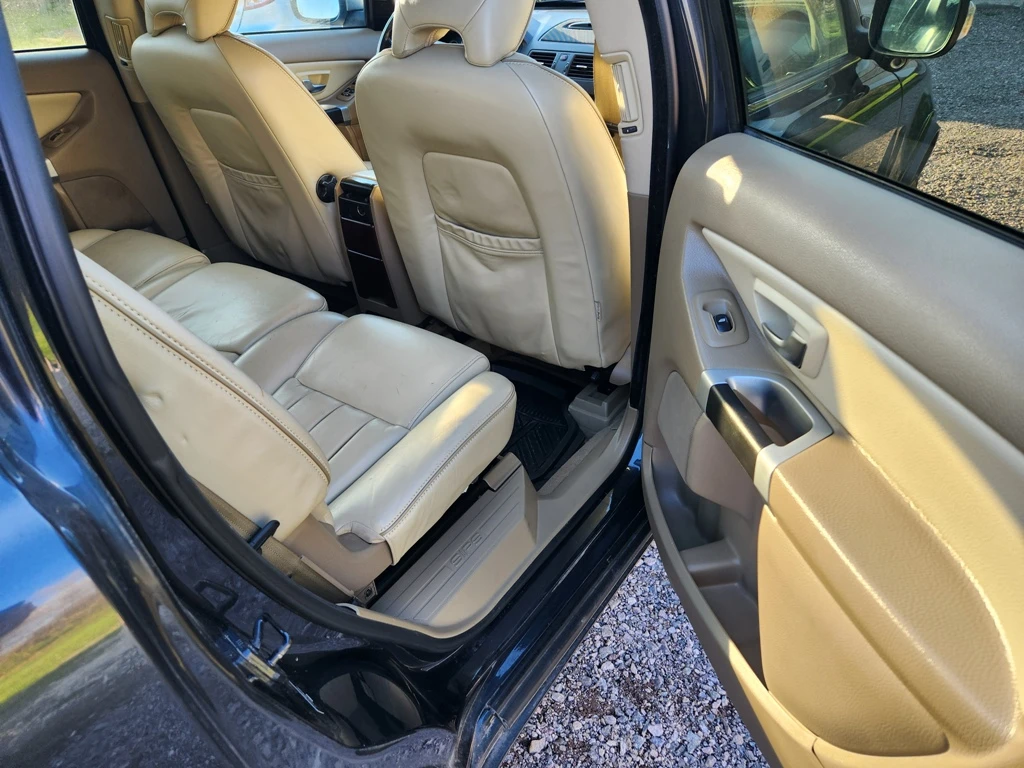 Volvo Xc90 AWD PREMIER PLUS, снимка 16 - Автомобили и джипове - 52808936