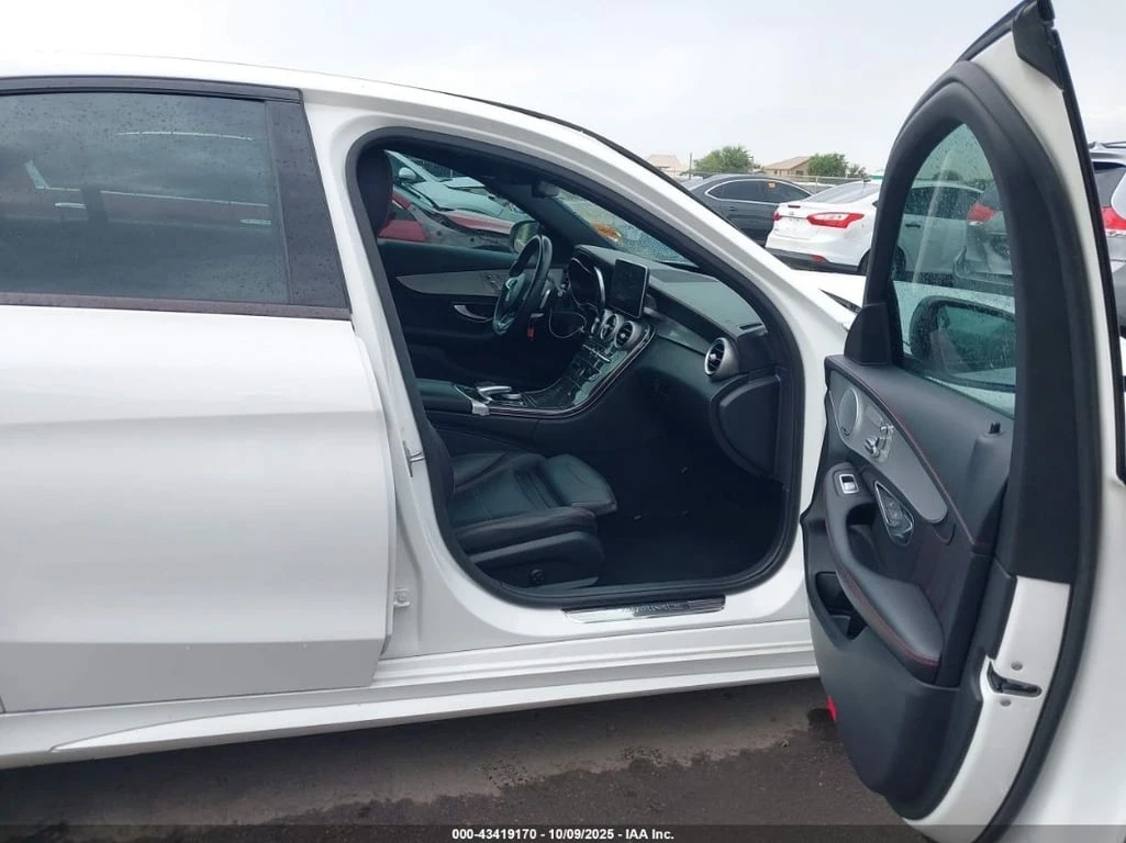 Mercedes-Benz C 43 AMG * CARFAX * БЕЗ ПЪРВОНАЧАЛНА ВНОСКА - изображение 5