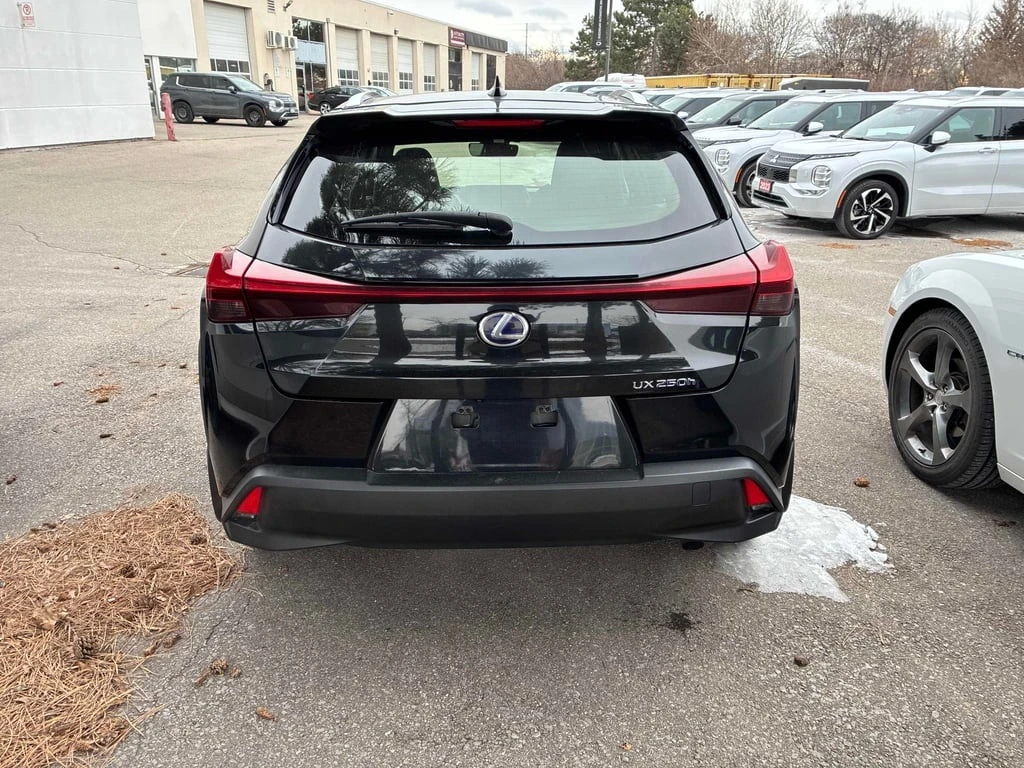 Lexus UX * 250h * CARFAX *    | Mobile.bg   4