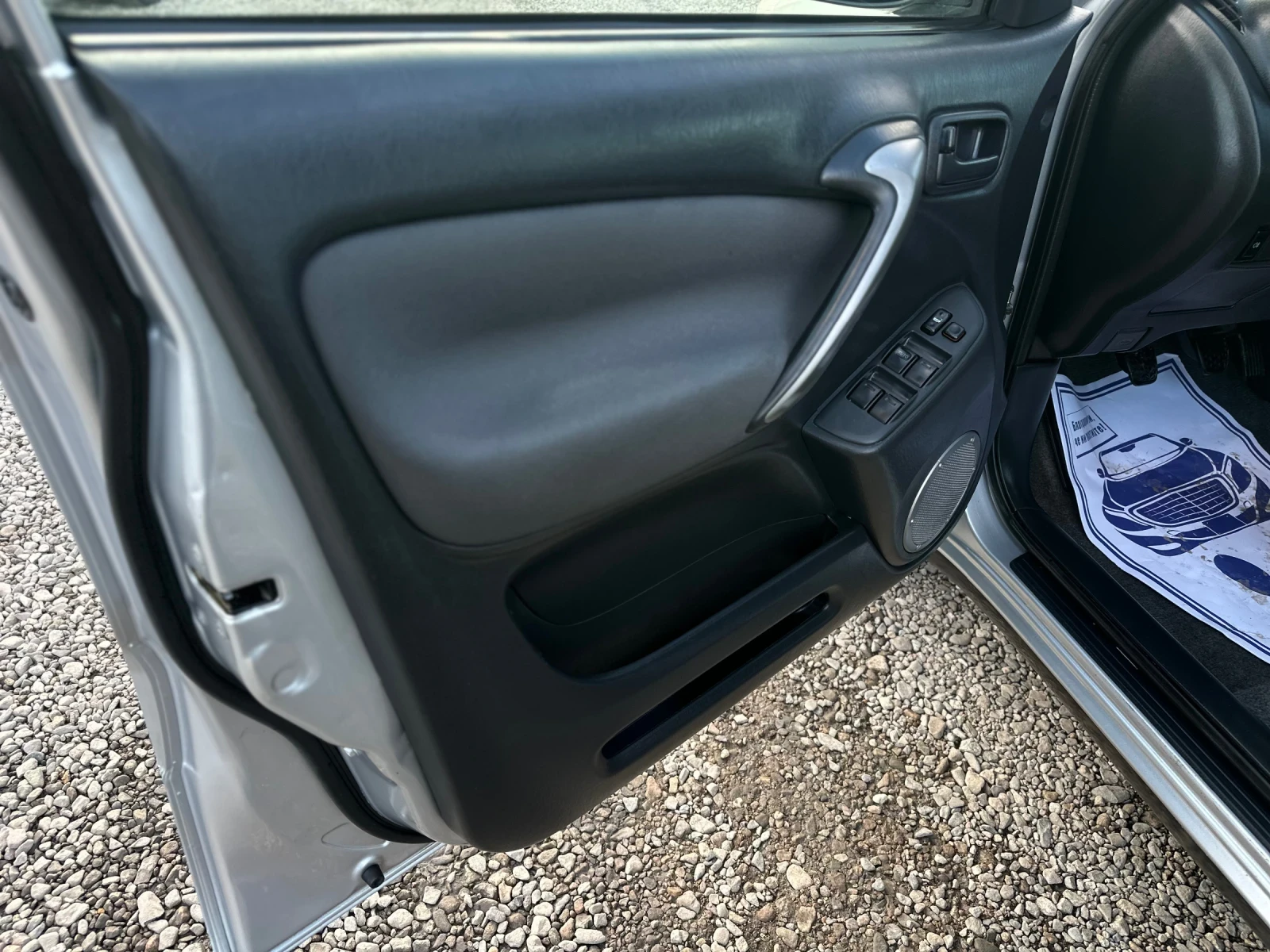 Toyota Rav4 2.0 D4d * ITALY - изображение 10