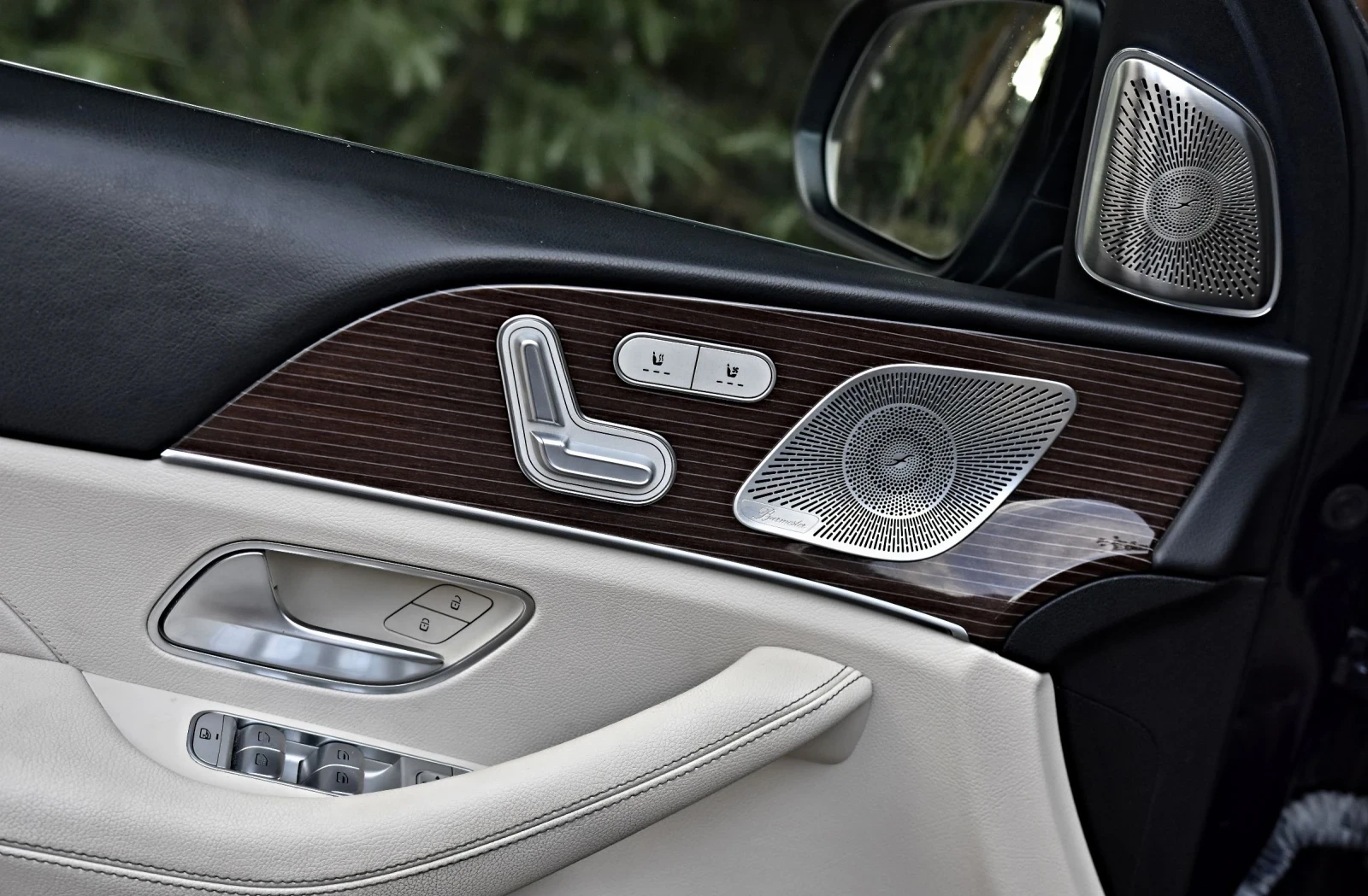 Mercedes-Benz GLE 400 Full AMG , снимка 12 - Автомобили и джипове - 53974798