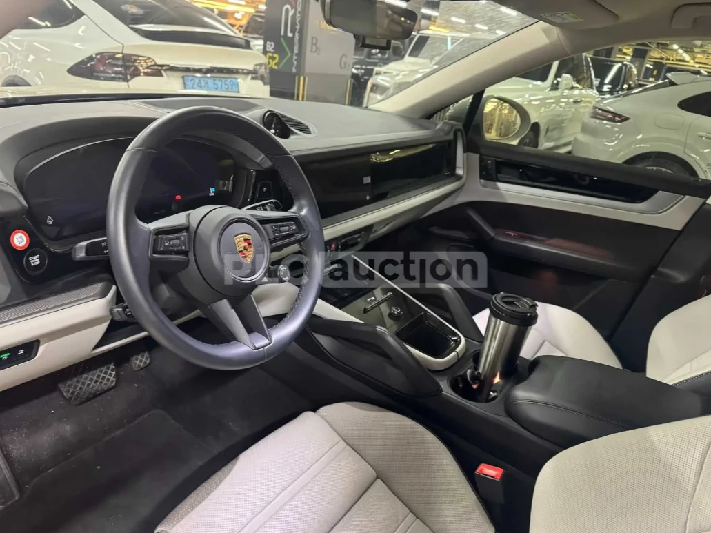 Porsche Cayenne COUPE* PEARL GRAY* DISTR, снимка 6 - Автомобили и джипове - 54247561