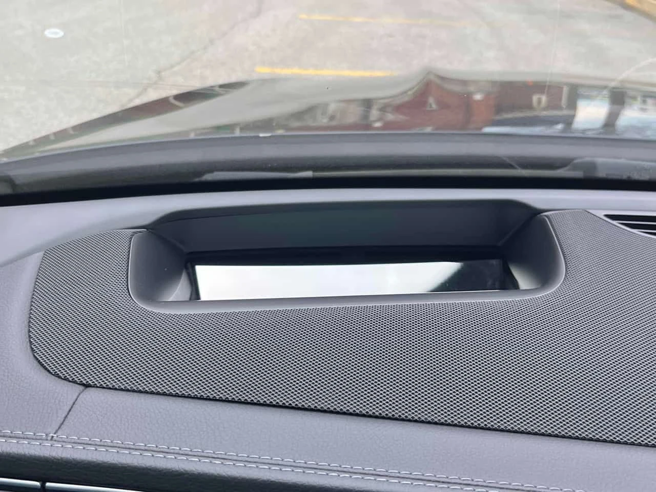 Mercedes-Benz GLE 450 4MATIC* DISTRONIC* 360* HUD* BURMESTER* AMBIENTNO*, снимка 15 - Автомобили и джипове - 54483583
