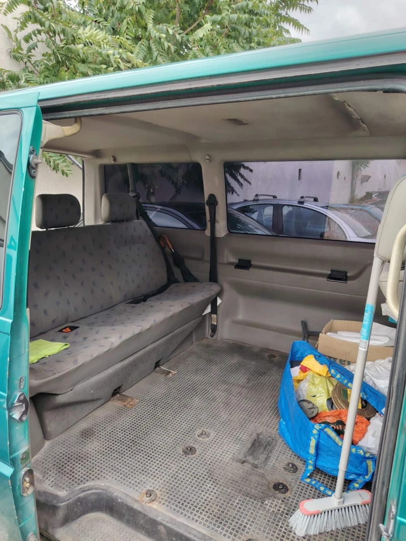 VW Caravelle, снимка 10 - Бусове и автобуси - 52065074