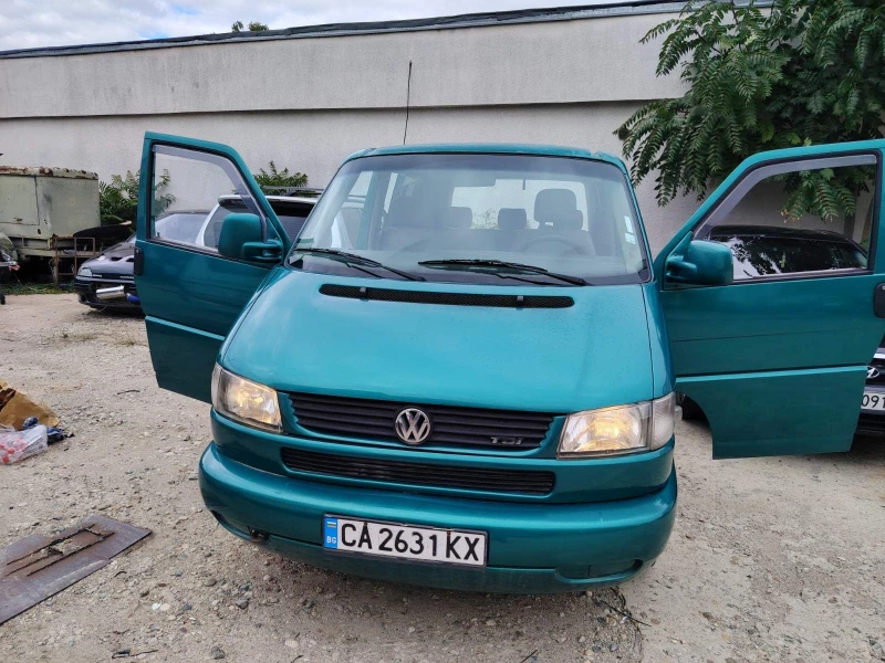VW Caravelle