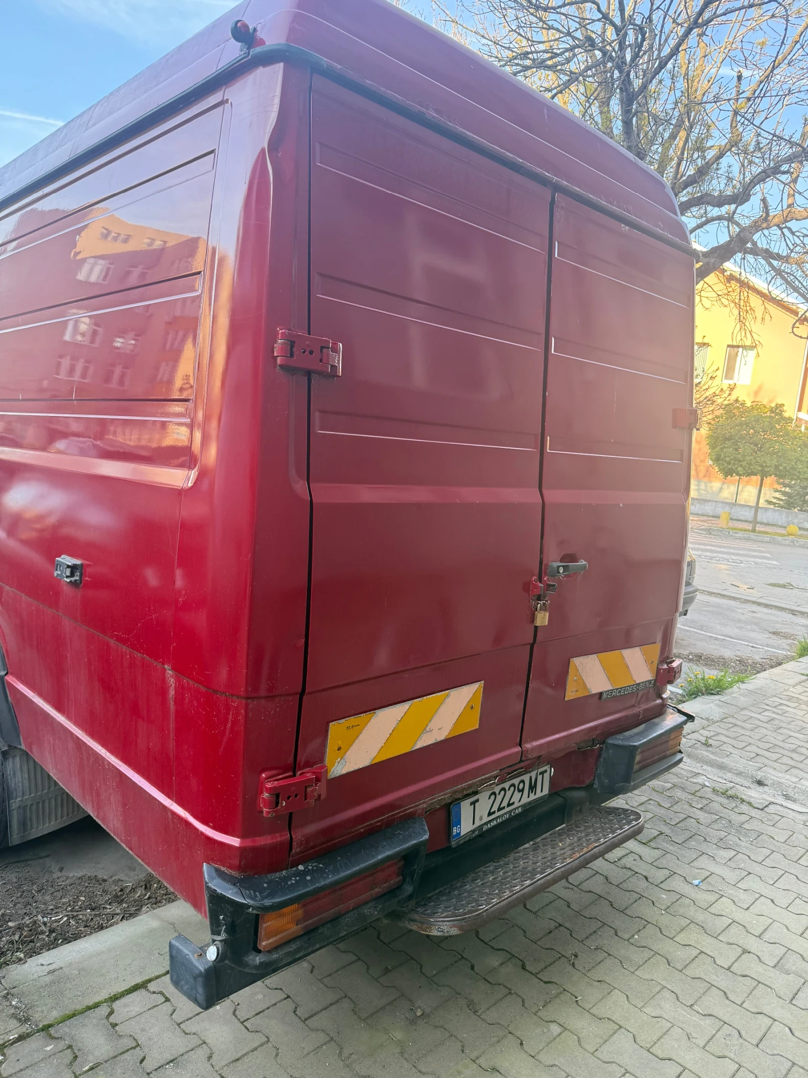 Mercedes-Benz 711, снимка 4 - Бусове и автобуси - 54718783