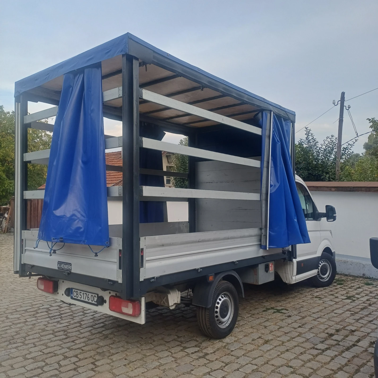 VW Crafter БОРДОВА КАРОСЕРИЯ, снимка 8 - Бусове и автобуси - 56166720