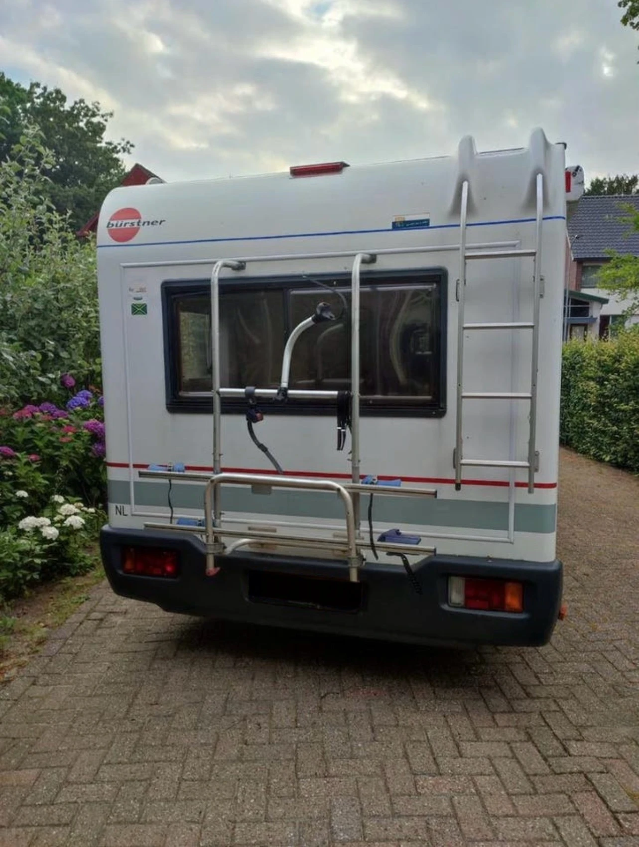 Кемпер Fiat Burstner Ducato 2.5 , снимка 3 - Каравани и кемпери - 54314755