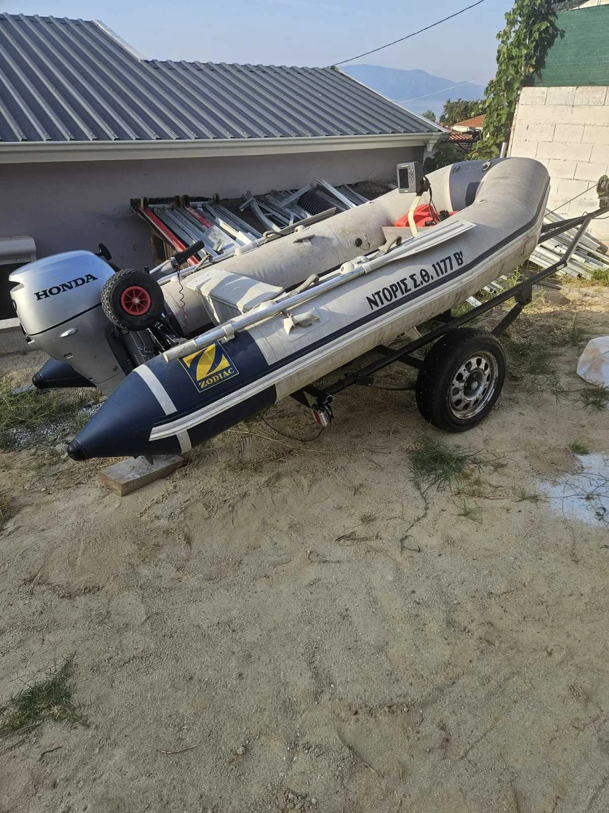 ��������� ����� Zodiac Kadet | Mobile.bg � ����������� 1