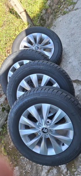 Гуми с джанти Bridgestone 215/60R16, снимка 2