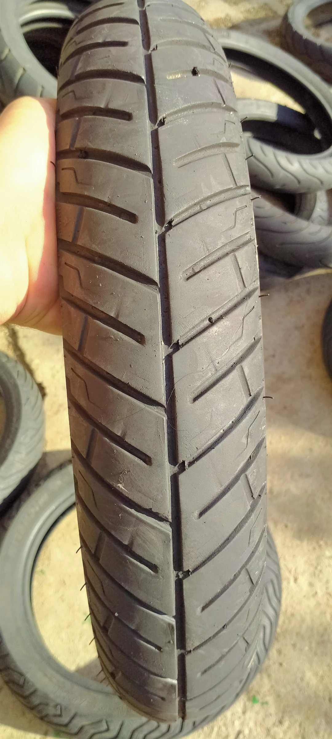 ���� 100/80 16 - | Mobile.bg � ����������� 1