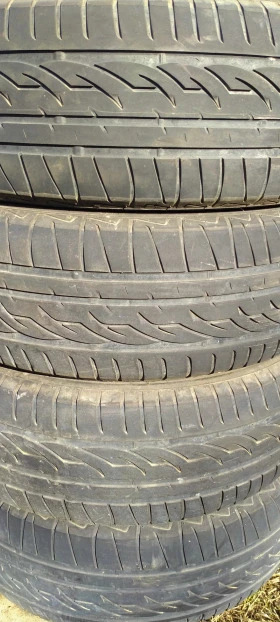 Гуми Летни 225/60R17, снимка 1 - Гуми и джанти - 44175536