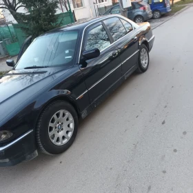 BMW 728 2.8 193кс , снимка 1