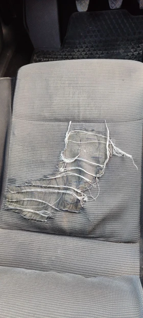 VW Bora - 2000 € / 3911.66 лв. - 65266422 12