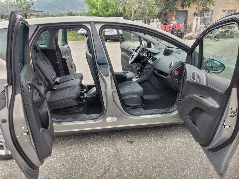 Opel Meriva 1.7 CDTI автоматик, снимка 7 - Автомобили и джипове - 45977323