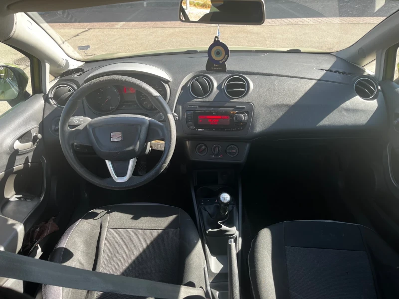 Seat Ibiza, снимка 6 - Автомобили и джипове - 47538837