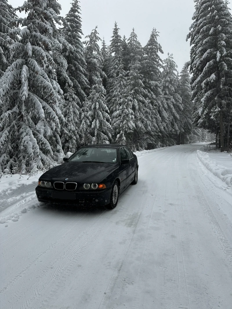 BMW 520 Газов инжекцион, Печка, Кожа, Автомат  , снимка 9 - Автомобили и джипове - 48248825