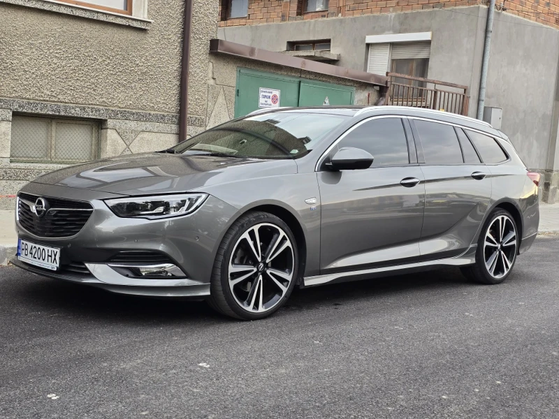 Opel Insignia OPC LINE, снимка 1 - Автомобили и джипове - 48413429