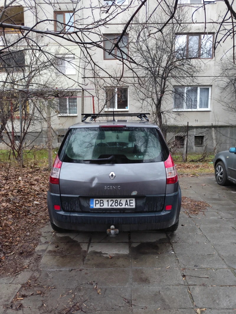 Renault Scenic TDI, снимка 7 - Автомобили и джипове - 48643057