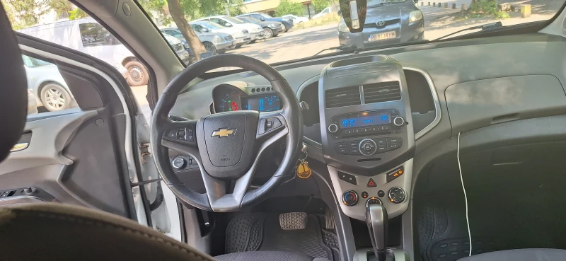 Chevrolet Aveo, снимка 7 - Автомобили и джипове - 51032041