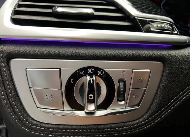 BMW 750 M-Sport Harman Kardon, снимка 15 - Автомобили и джипове - 52705167