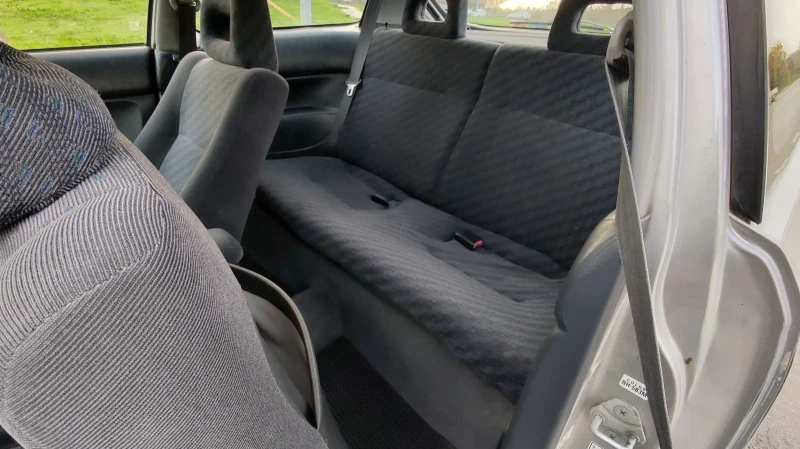 Honda Civic EK3 1.5 VTEC, снимка 9 - Автомобили и джипове - 52522308