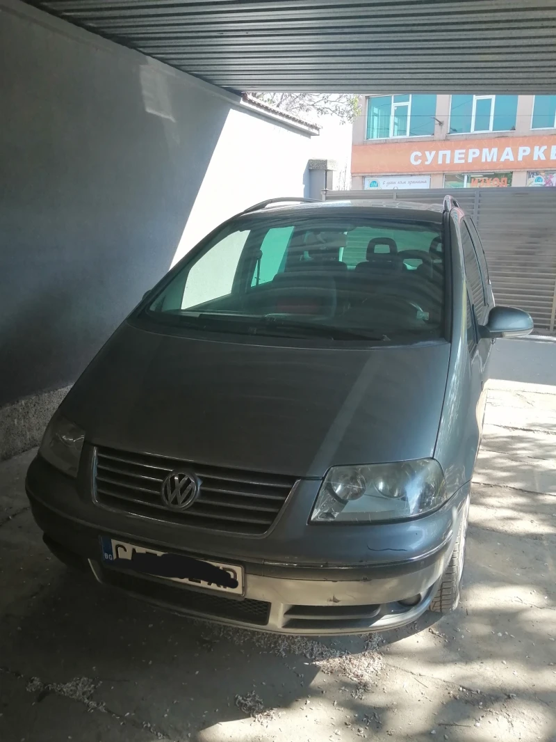 VW Sharan 2.0 TDI Bussiness, снимка 2 - Автомобили и джипове - 52576795