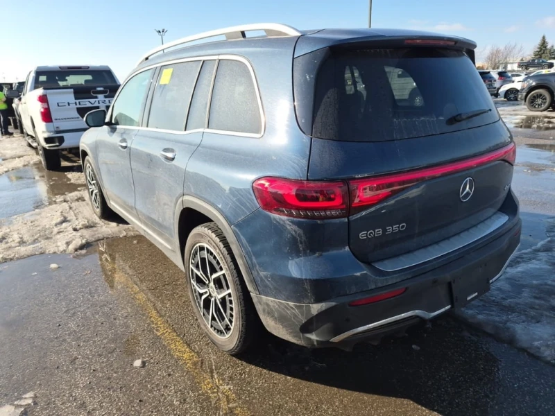 Mercedes-Benz EQB * 350 * CARFAX * ФИНАНСИРАНЕ, снимка 4 - Автомобили и джипове - 53080318