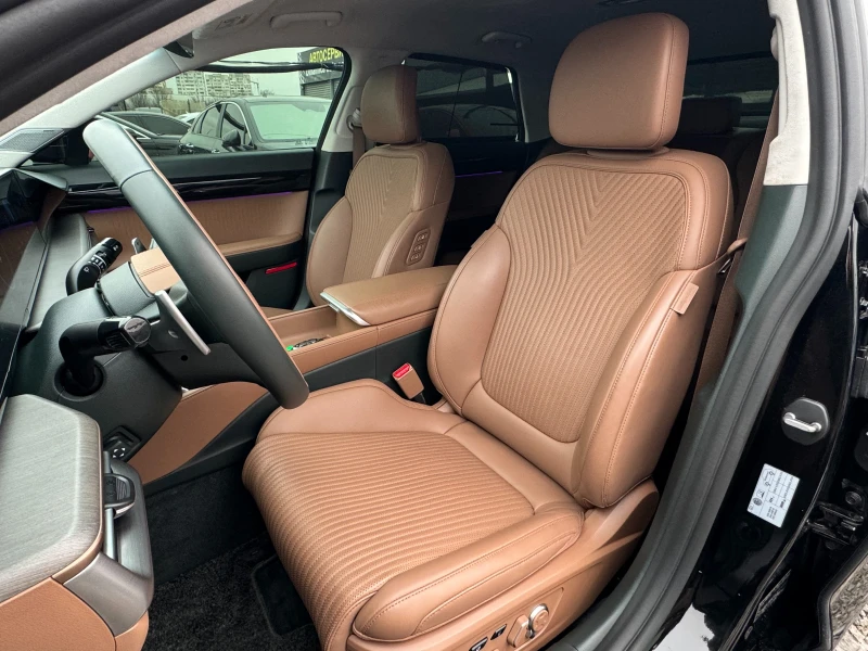 Hyundai Grandeur 3.5 V6 Calligraphy GN7, снимка 8 - Автомобили и джипове - 53225342