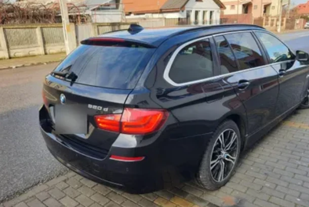 BMW 520, снимка 5 - Автомобили и джипове - 47851564