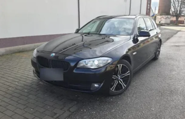 BMW 520, снимка 2 - Автомобили и джипове - 47851564