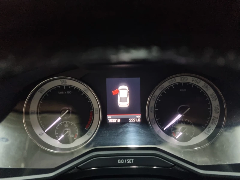 Skoda Superb Laurin Kliment - 39990 лв. - 32975830 | Car24.bg