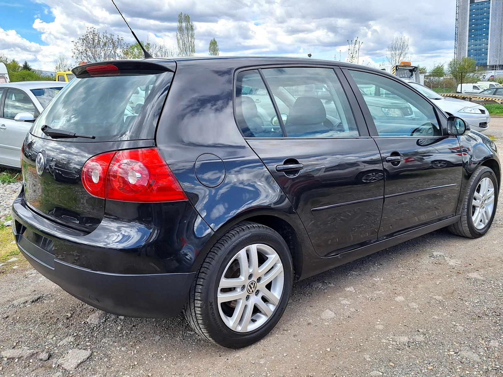 VW Golf 1.6i* 102kc* GOAL - изображение 4