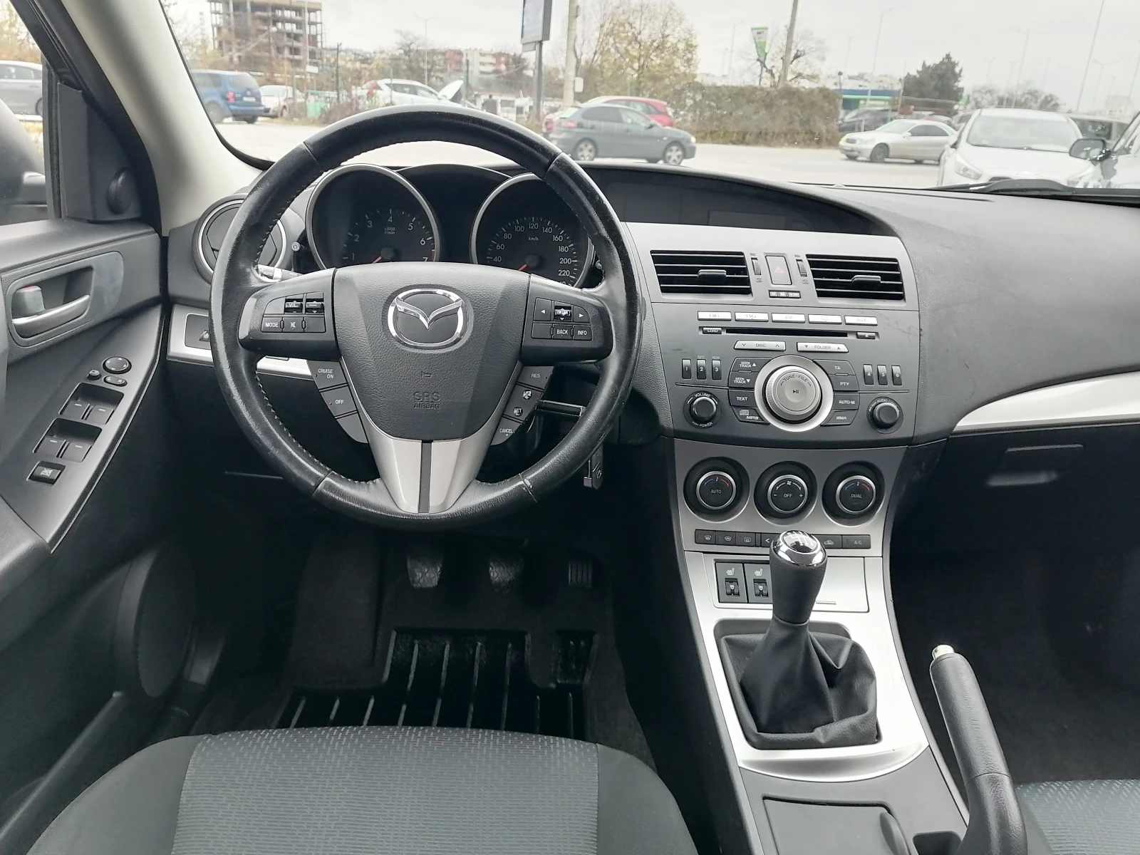 Mazda 3 2.0i - изображение 8