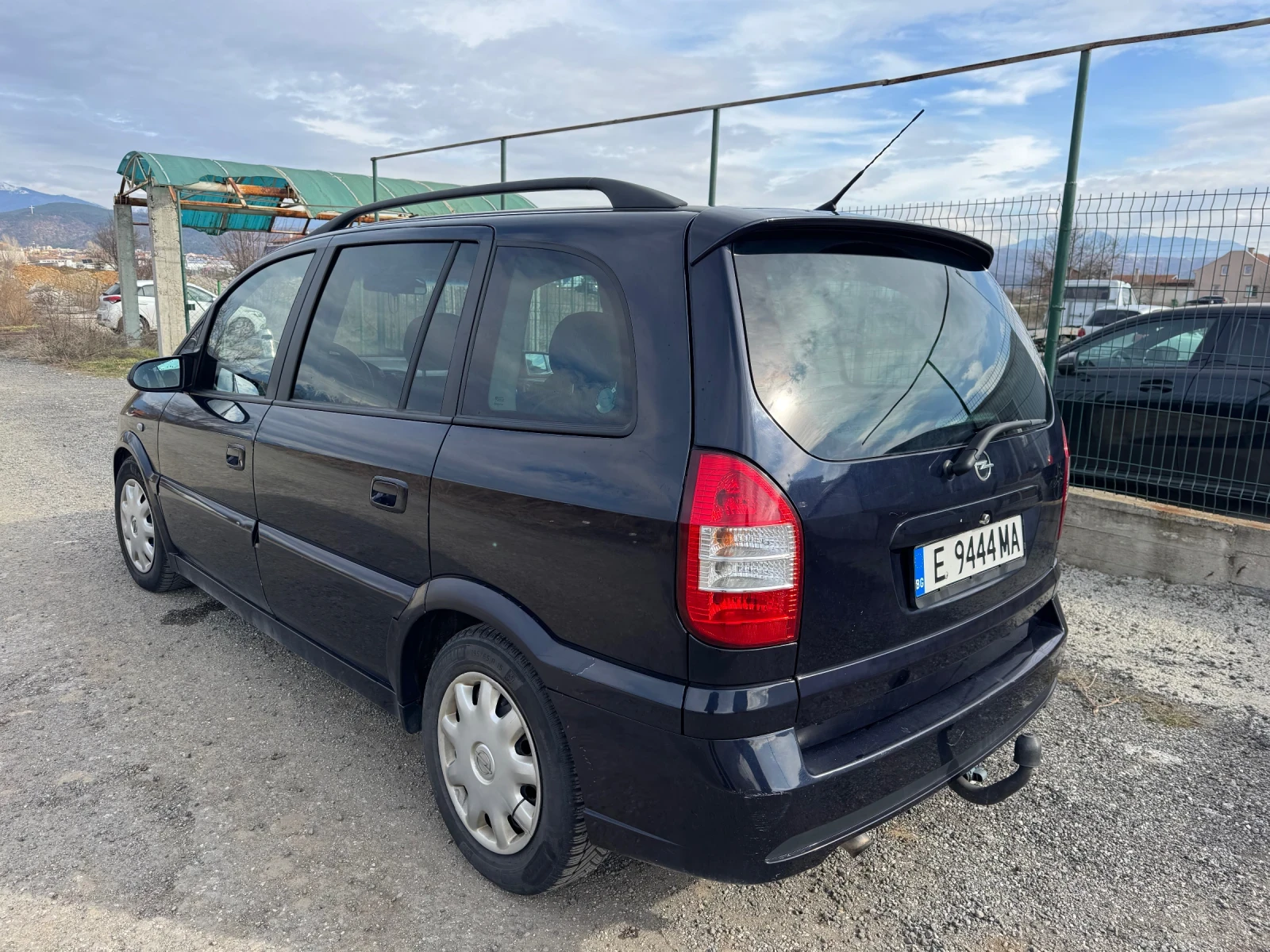 Opel Zafira 2.2 DTI * 7 Местна*  - изображение 6