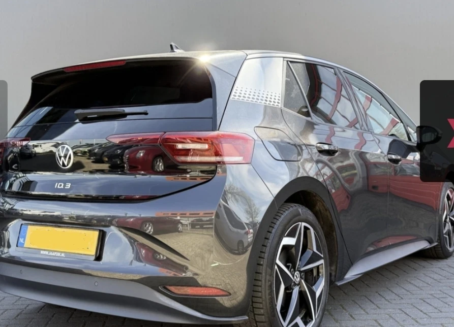 VW ID.3 Volkswagen ID.3 First Edition Plus 58kw | Mobile.bg   4