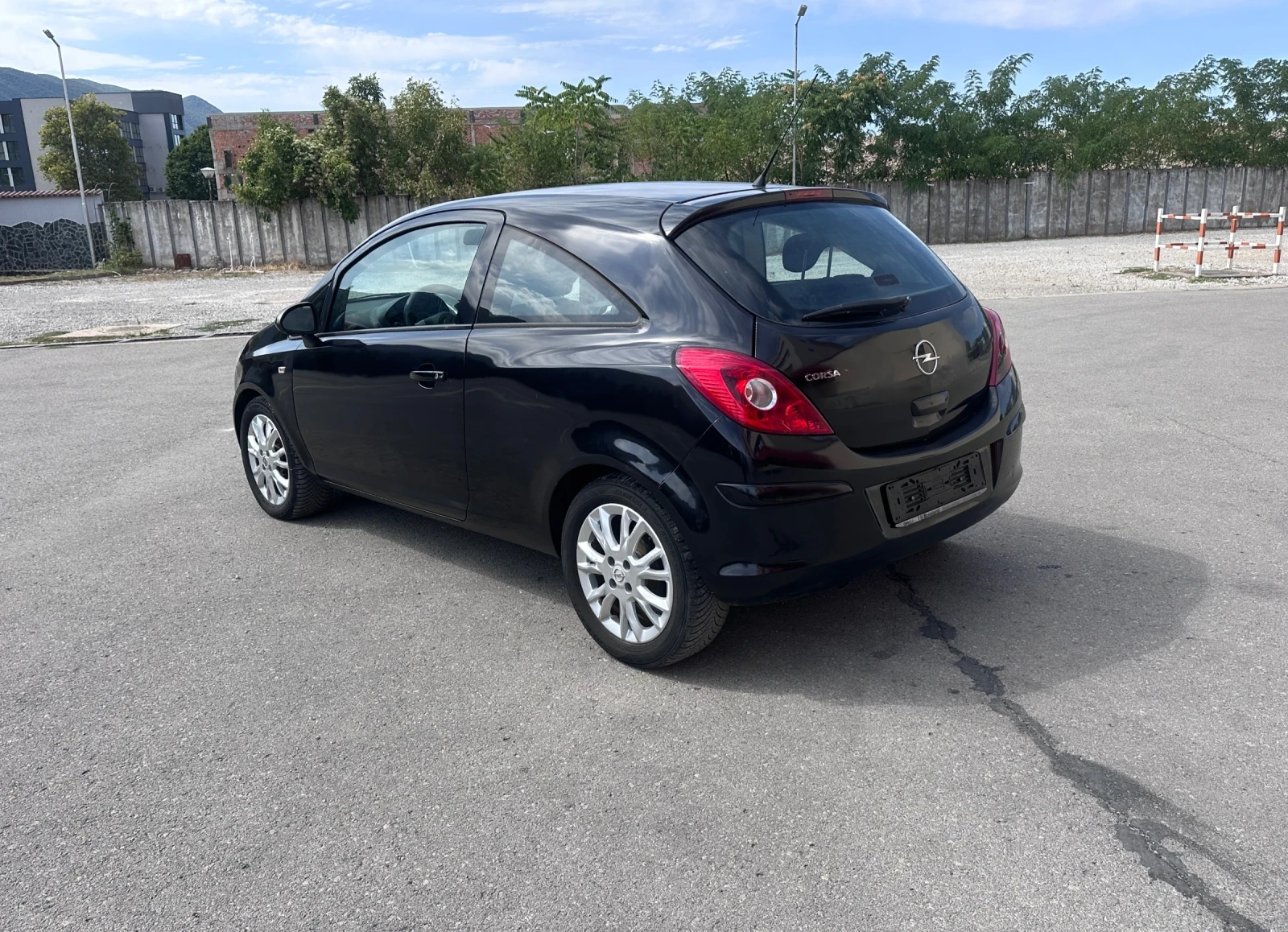 Opel Corsa 1.2i GAZ - KLIMATIK - изображение 7