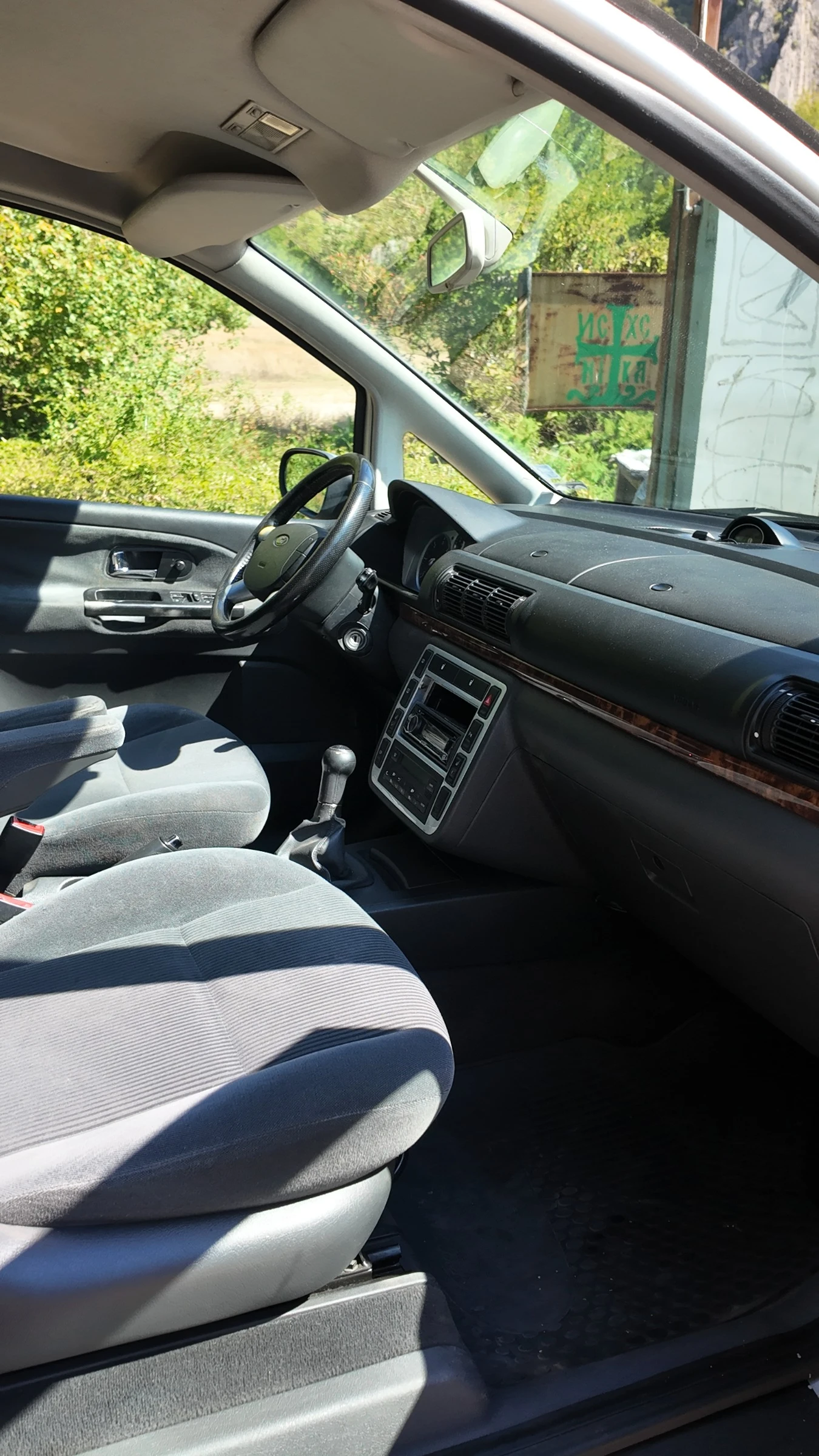 Ford Galaxy 1.9TDI 131к.с. 6-скорости - изображение 2