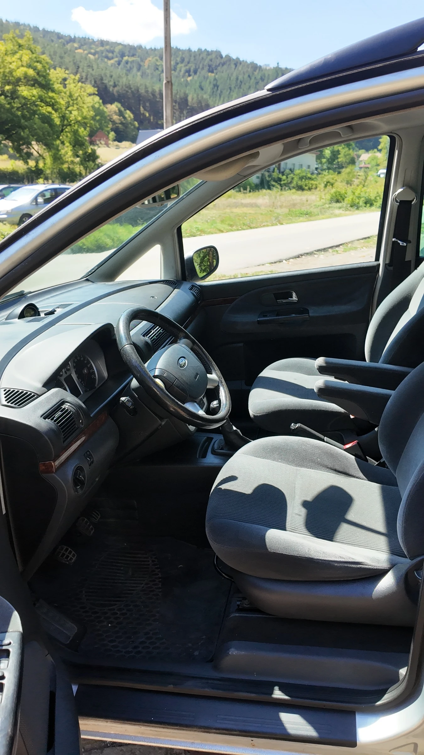 Ford Galaxy 1.9TDI 131к.с. 6-скорости - изображение 9