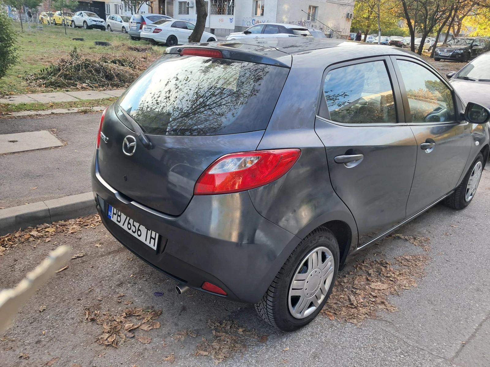 Mazda 2 1.3i - изображение 3