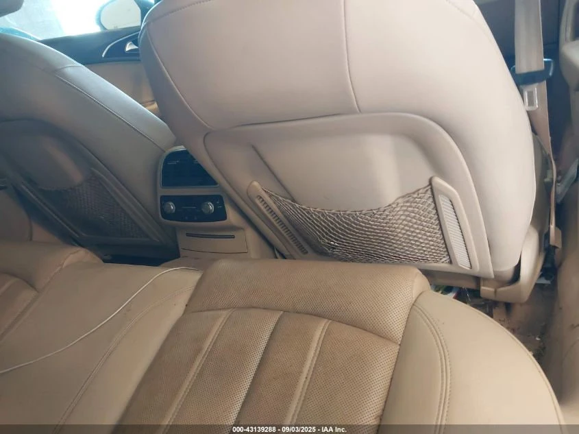 Audi A6 * АВТО КРЕДИТ* ЦЕНА ДО БГ * СЕРВИЗНА ИСТОРИЯ *  | Mobile.bg — изображение 14