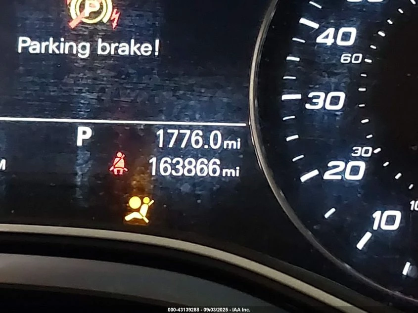 Audi A6 * АВТО КРЕДИТ* ЦЕНА ДО БГ * СЕРВИЗНА ИСТОРИЯ *  | Mobile.bg — изображение 12