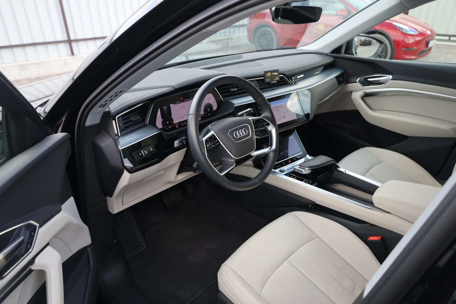 Audi E-Tron 50 quattro Luft PANO 360 ACC Leder AHK Lane#iCarbg | Mobile.bg   12