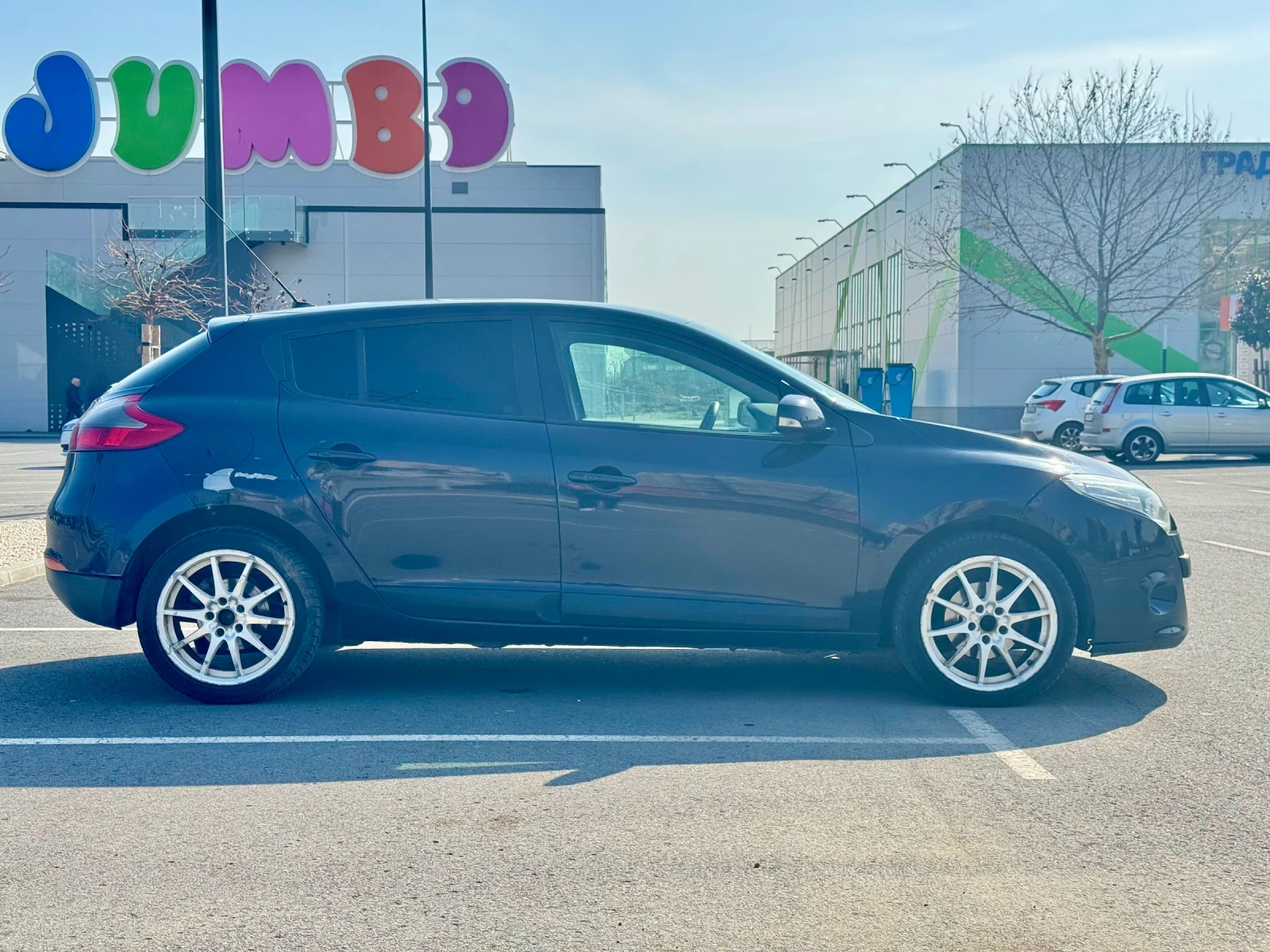 Renault Megane Сервизна история / Реален пробег / Климатроник, снимка 8 - Автомобили и джипове - 53713396